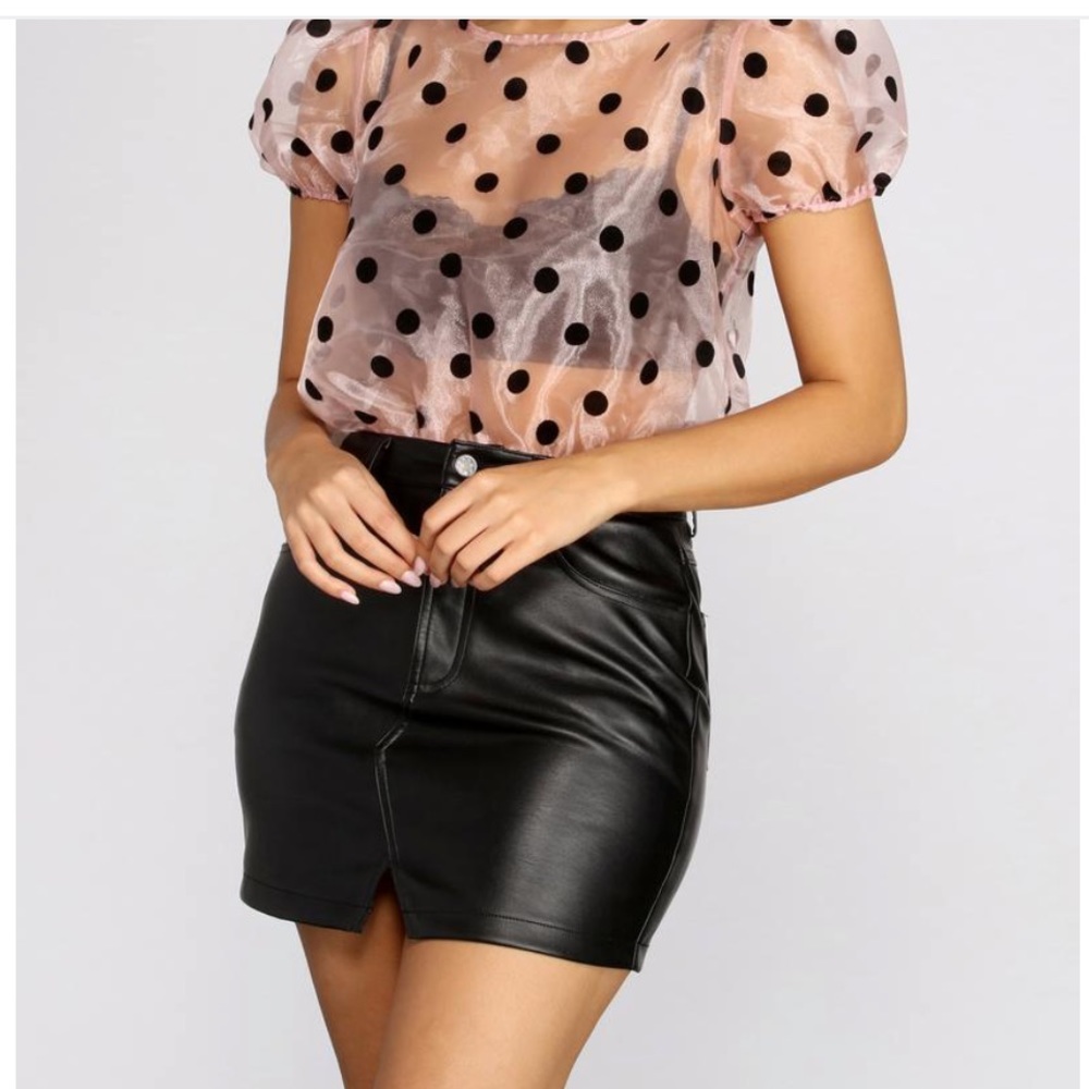 JUDITH Polka Dot Organza Sleeve Bodysuit -pink